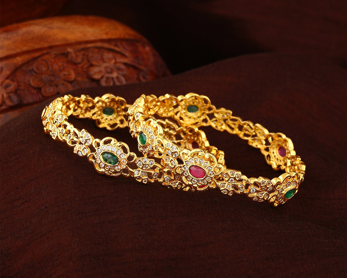 5 Traditional Indian Bangles That Are Perfect For Your Main Event