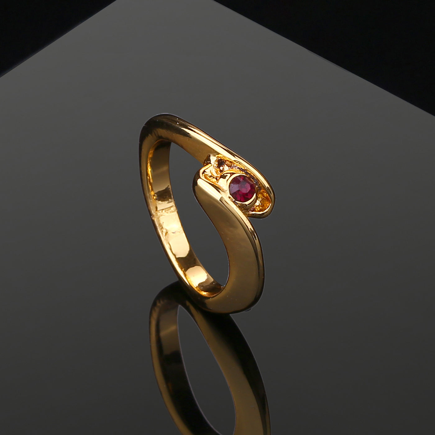 Estele Gold Plated Exquisite Finger Ring for Women