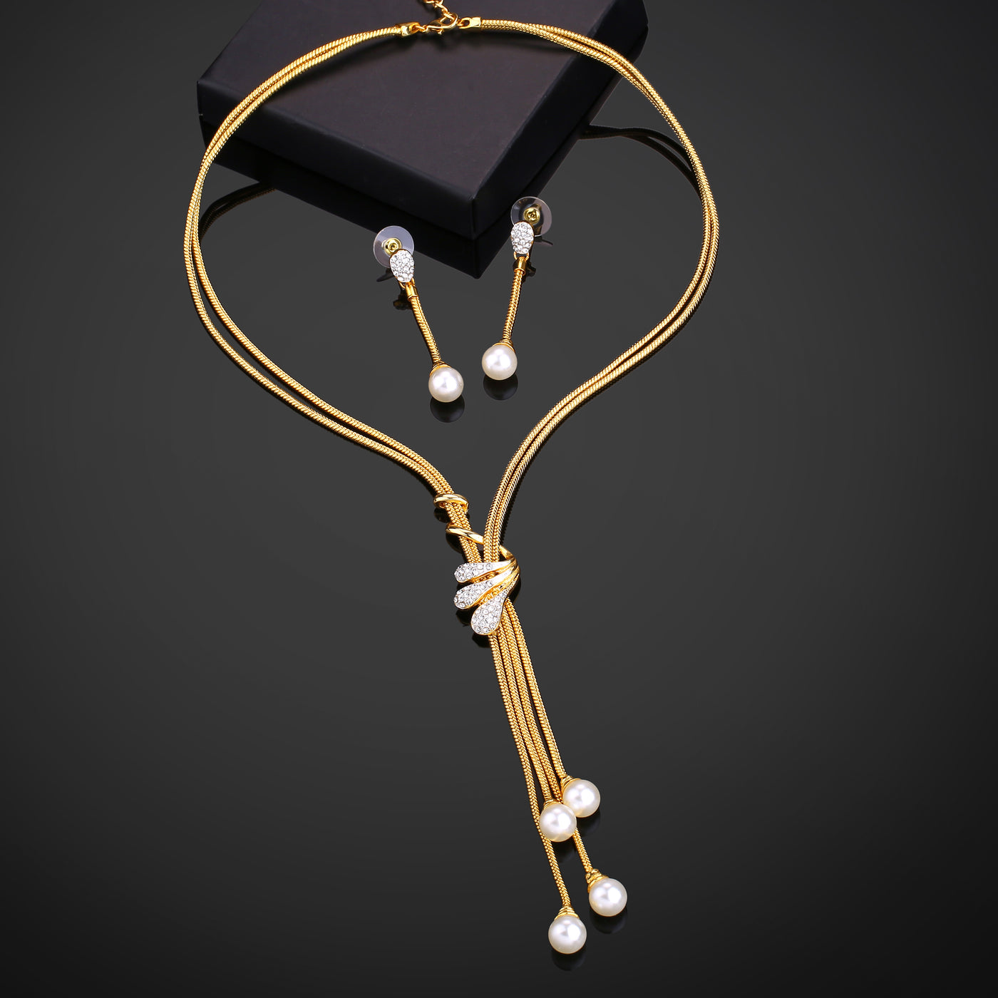 Estele - 24 CT gold plated trendy Pearl Tassel Necklace set