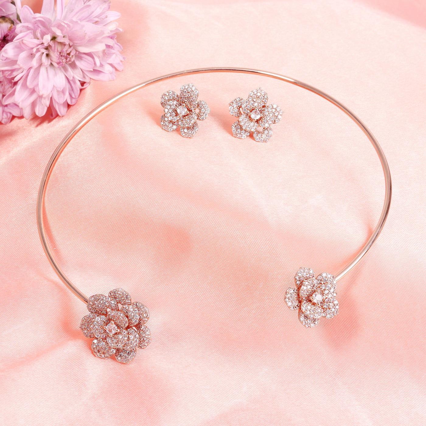 Estele Valentine Special Ã¢â‚¬â€œ Luxurious Lightweight White American Diamond Rose Motif Necklace Set with Rosegold FInish Ã¢â‚¬â€œ A Dazzling Gift of Eternal Love