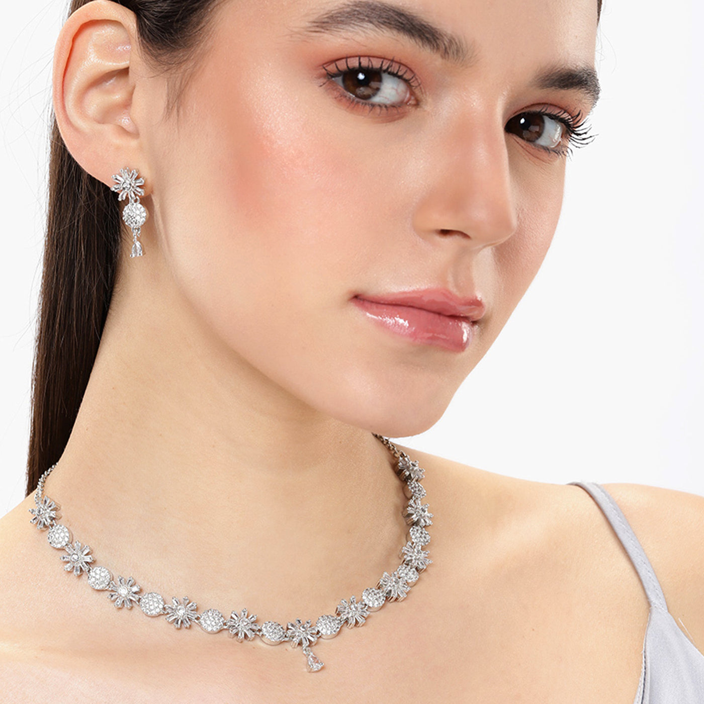 Estele Valentine Special – Floral-Inspired Rhodium-Plated American Diamond Necklace Set for Women – Lightweight, Timeless Elegance