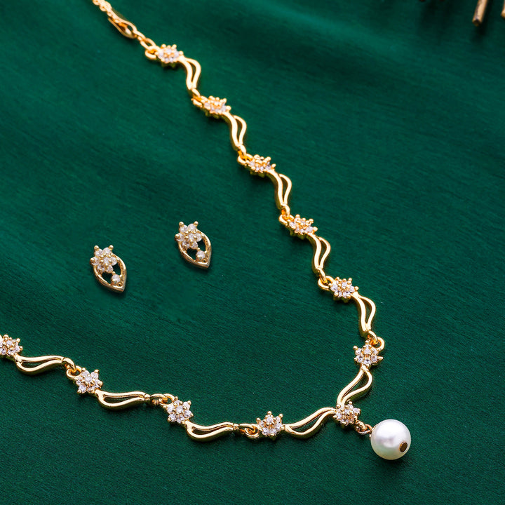Modern Gold plated American Diamond Star wave Necklace