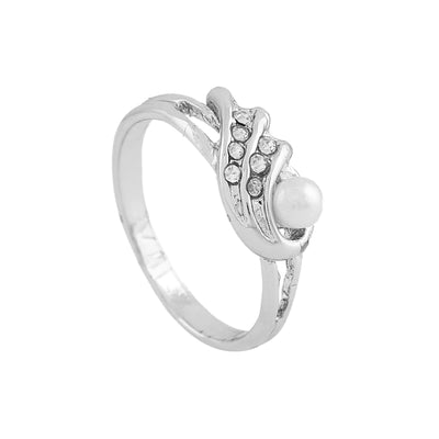 Estele Rhodium Plated Splendid Finger Ring with Austrian Crystals for Women