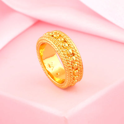 Estele Gold Plated Classic Patterned Finger Ring for Women