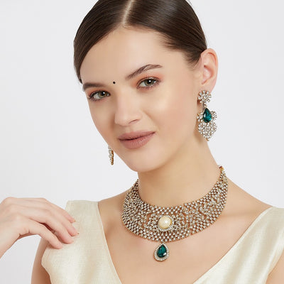 Estele - Emerald and Diamond heavy Choker Necklace Set For Women