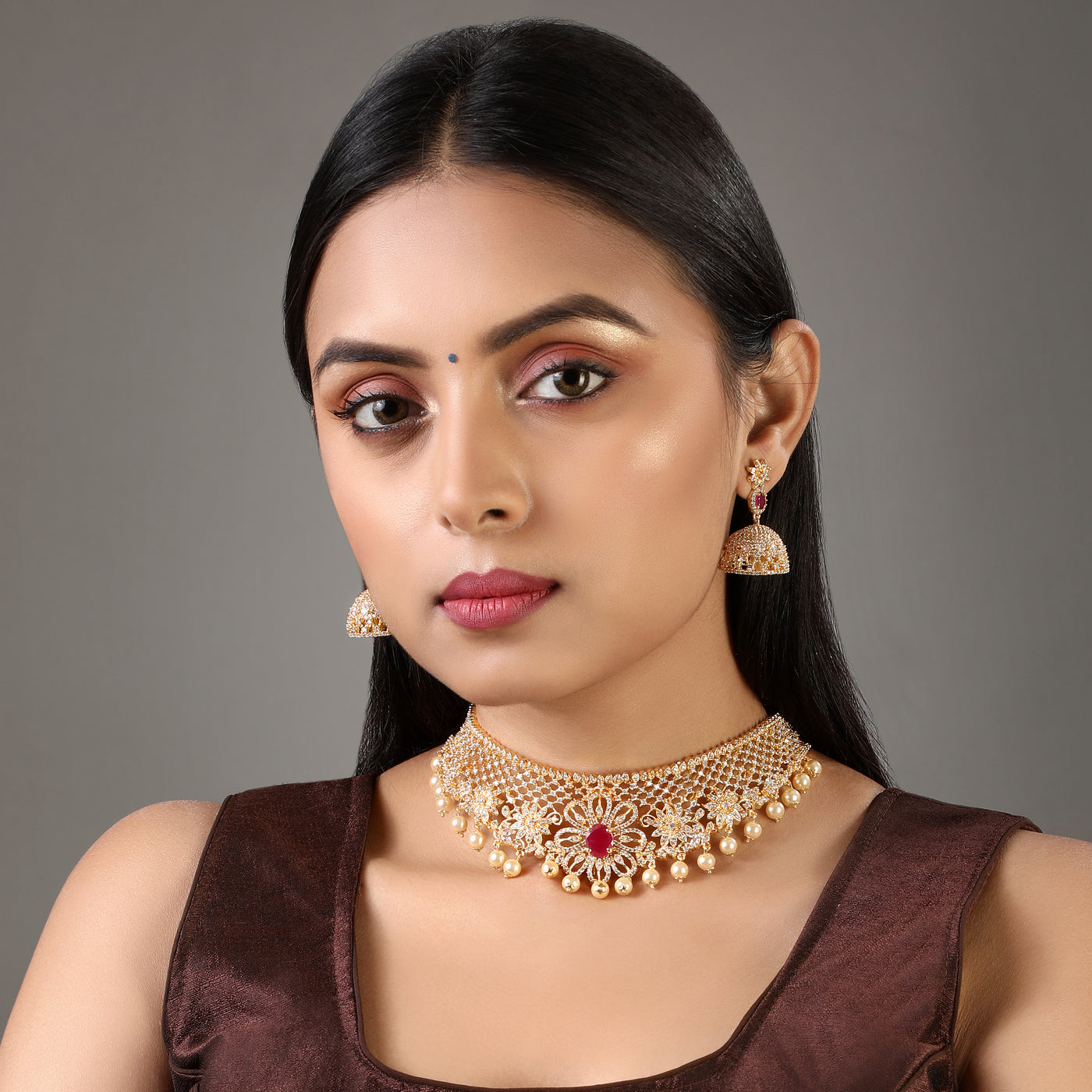 Choker Necklace With Rose Zircon Stone