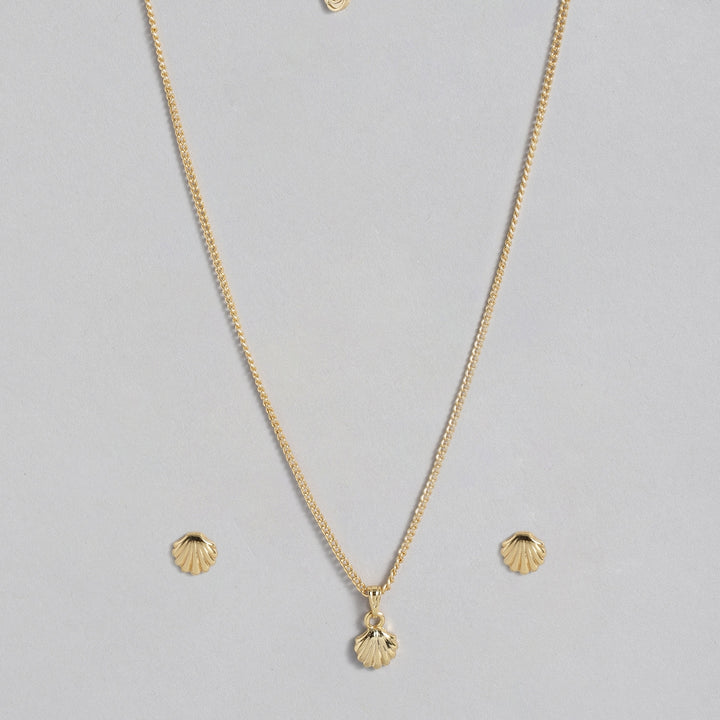 Modern Gold plated Atlantic bay shell Necklace