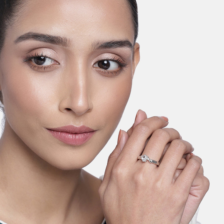 Estele Silver Band With White Stone For Women ( non adjustable)