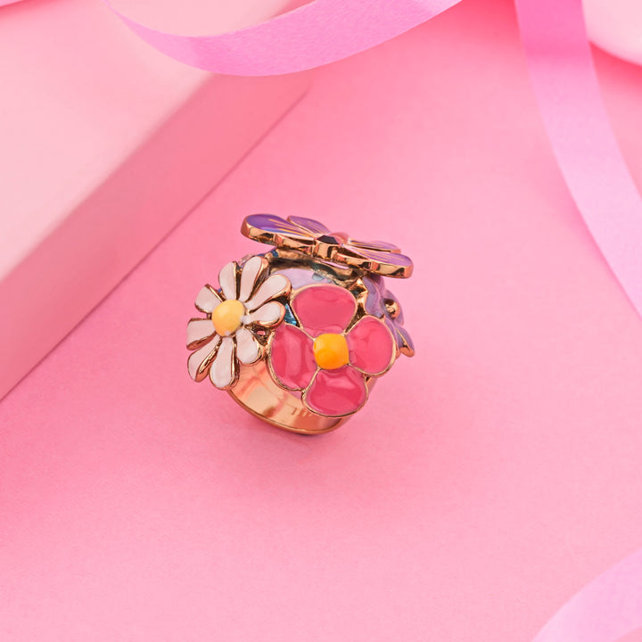 Gardenia Finger Ring