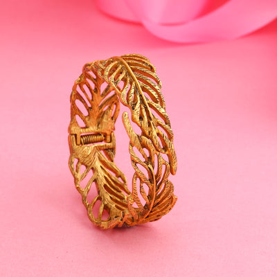 Traditional antique gold plated sweet cherry leaf cuff bracelet