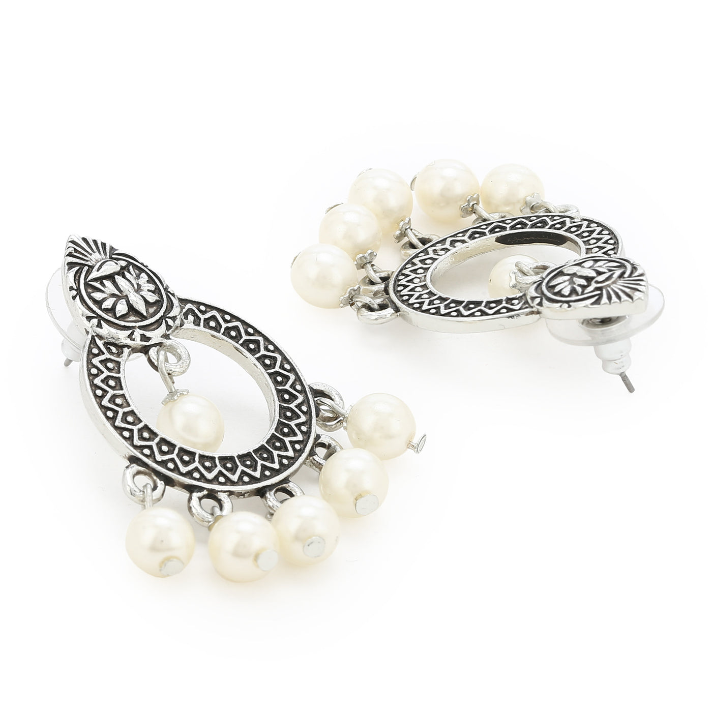 Circle pearl drop Earrings