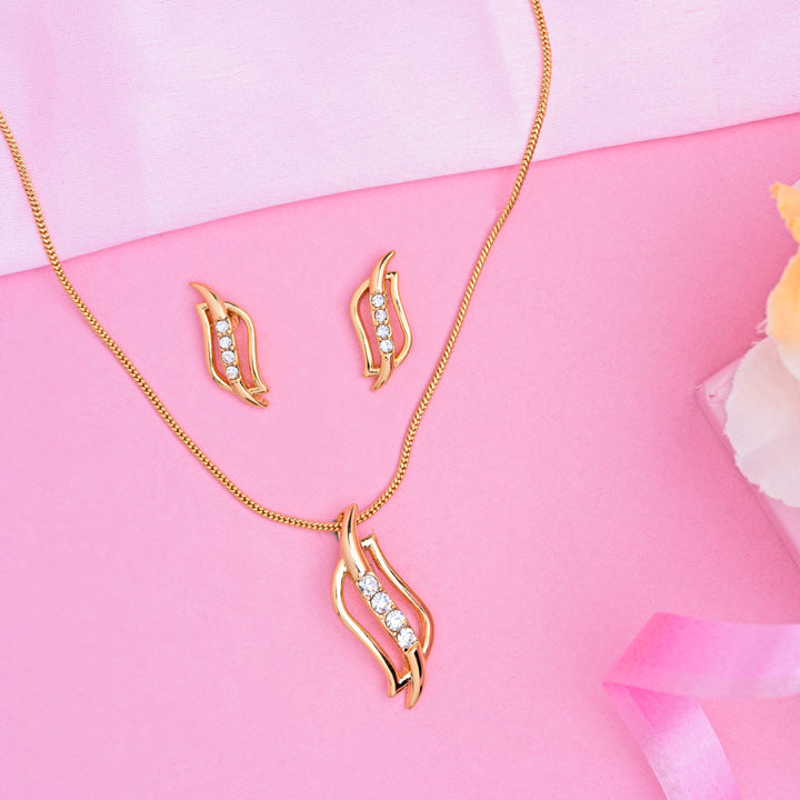 Estele 24kt Gold tone plated Pendant Chain With Earrings