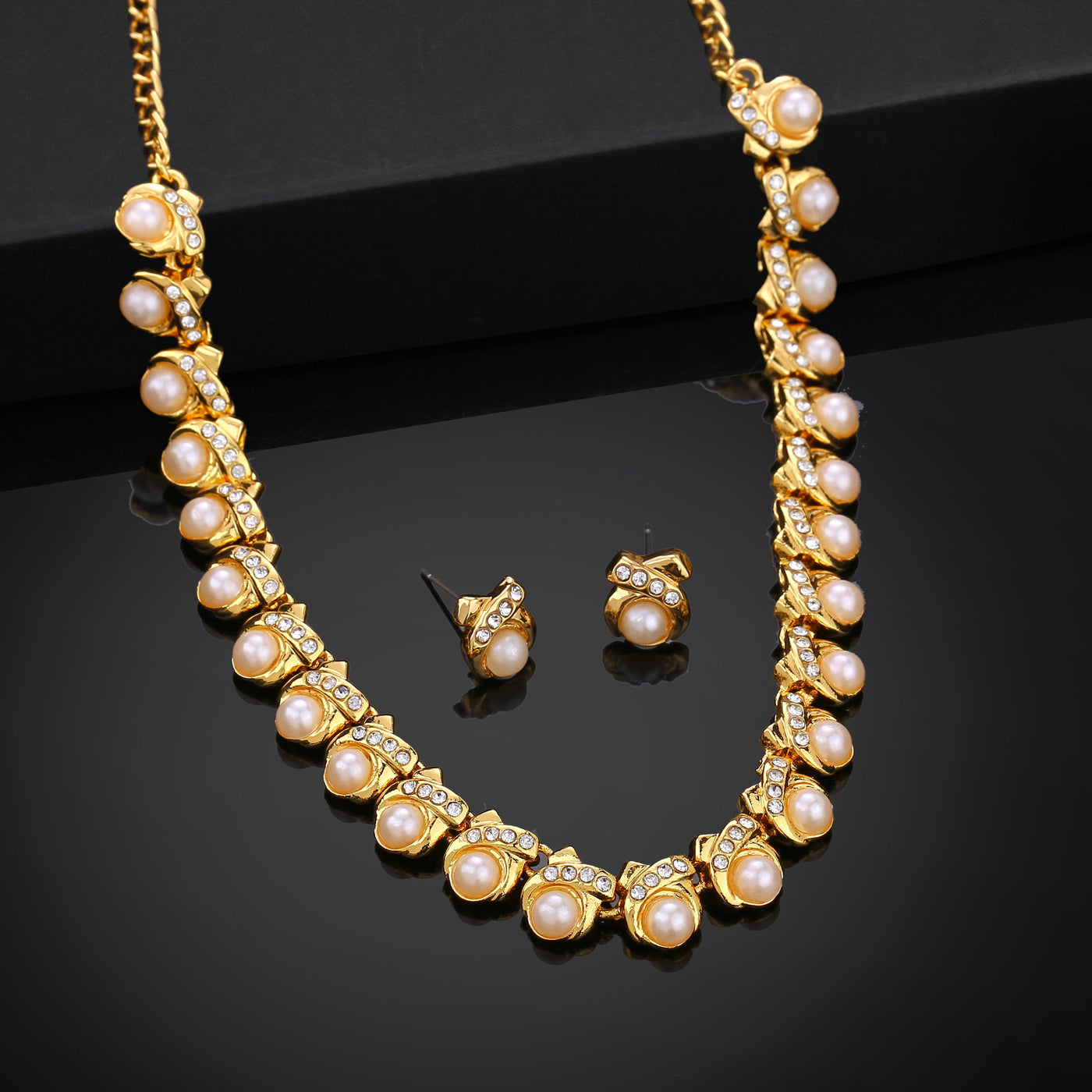 Estele Gold Plated Ravishing Designer Necklace Set with Crystals for Women