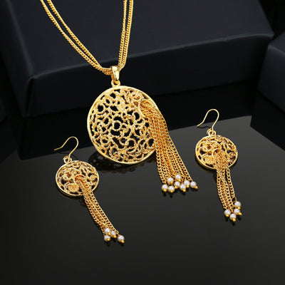 Estele Gold Plated Macrame Patterned Circle Designer Necklace Set for Women