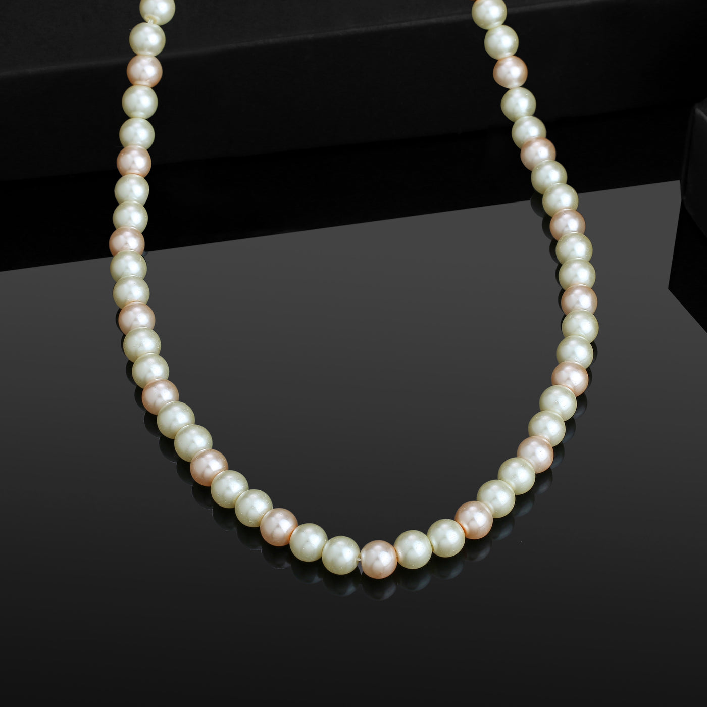 Handcrafted Single Line Flux Pearl Necklace
