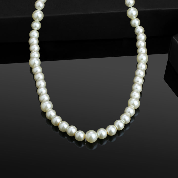 Single Line White Pearl Necklace