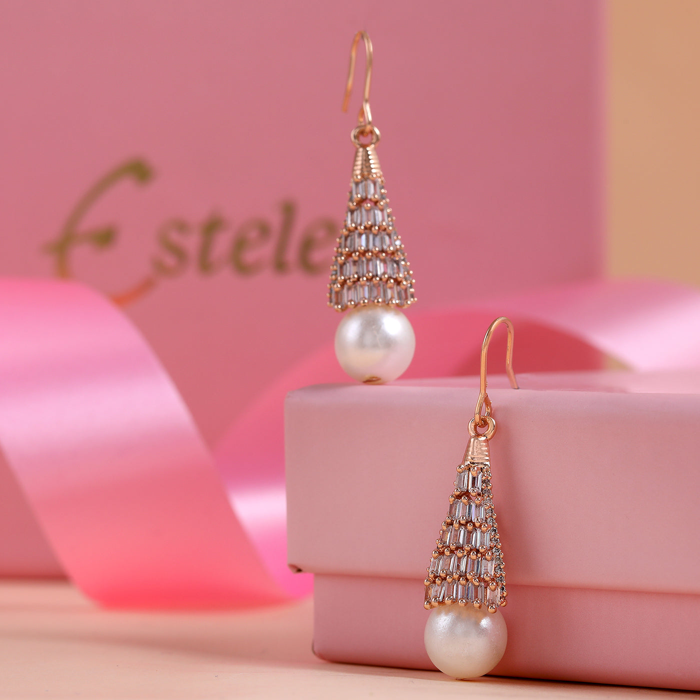 Pink Pearl/Gold-Filled Mini Cosmos Earrings – Sonya Ooten