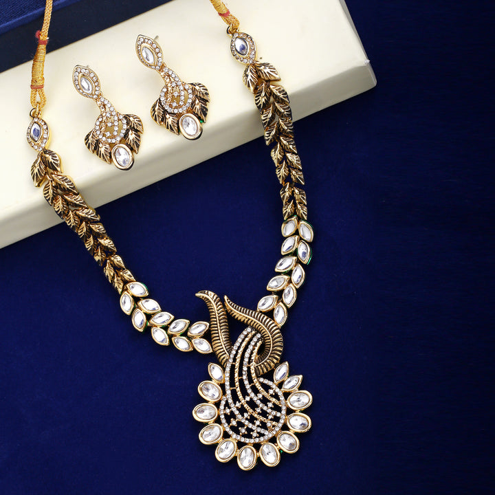 Estele Gold Plated Traditional Antique Kundan Paisley Fern Necklace Set for Women