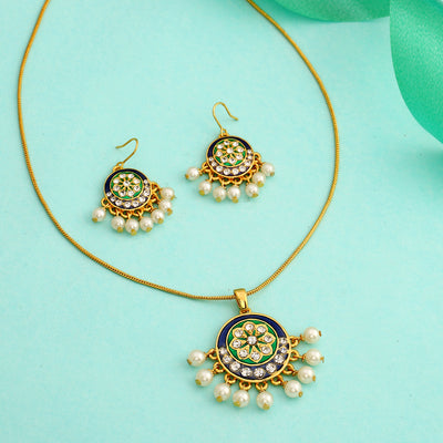 Traditional Gold plated Pachi Enamel crafted flower Necklace