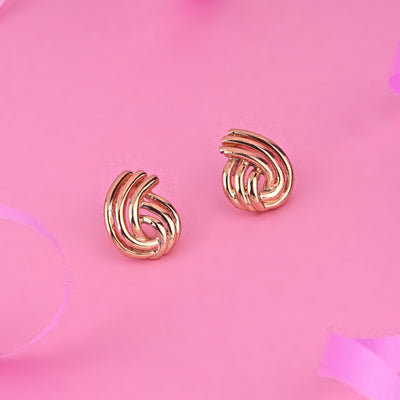 Estele three line trendy design stud earrings for any occasion for women