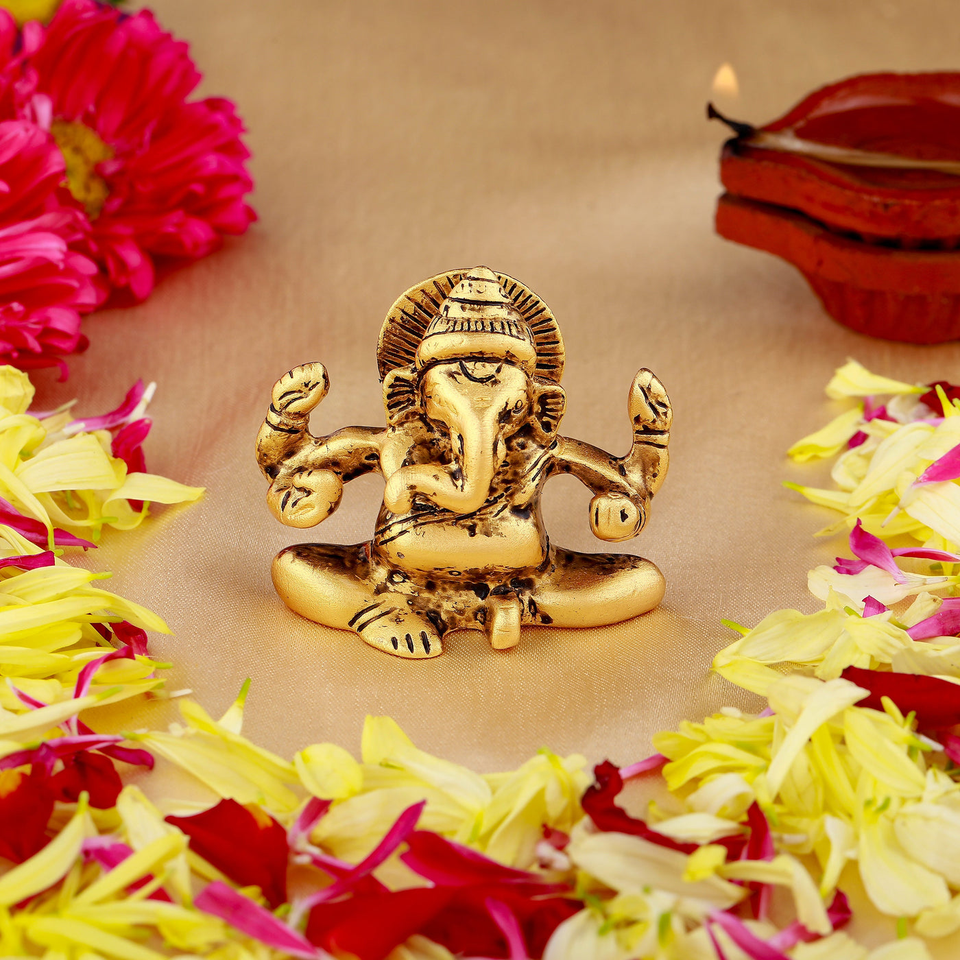 Estele Gold Plated Divine Ganesha Idol