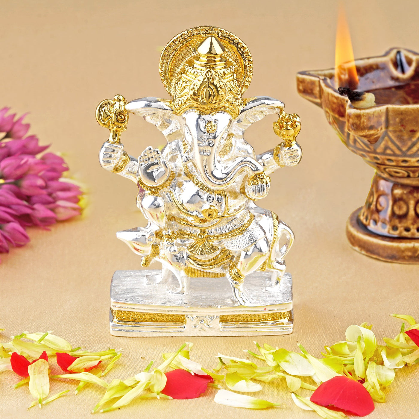 Estele Gold - Rhodium Plated Spiritual Lord Ganesh Idol