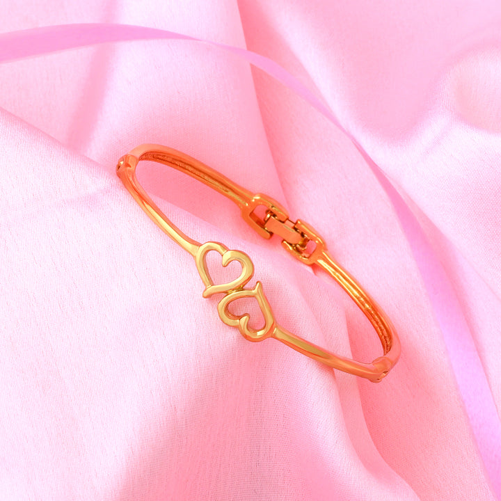 Estele gold plated Heart shape Design Bracelet for women