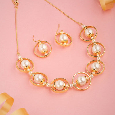 Estele - Fancy and fashionable Pearl Encirlced necklace set
