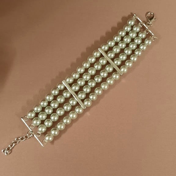 Estele - Grey Pearl Four Line Bracelet